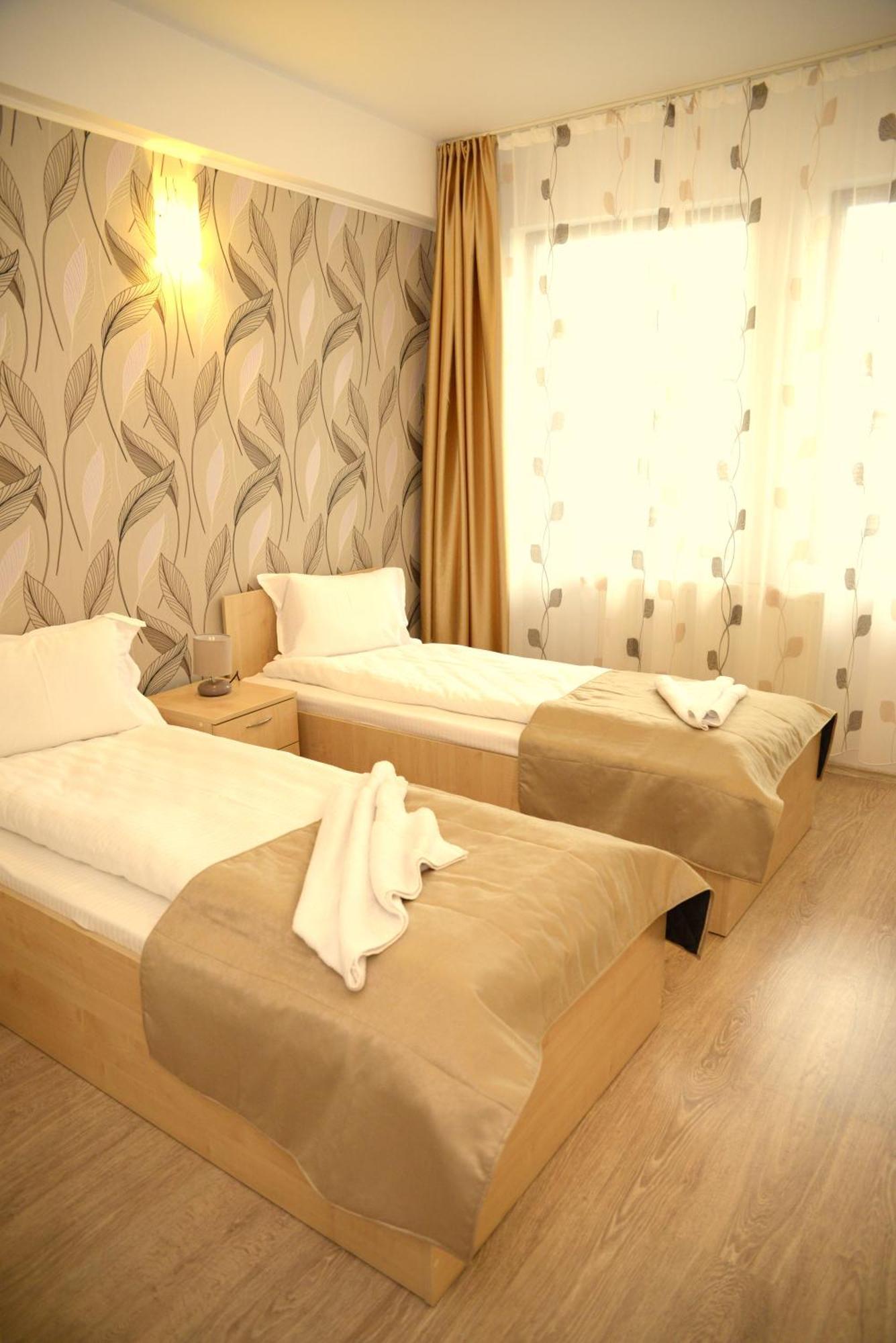 Hotel Story Târgu Jiu Chambre photo